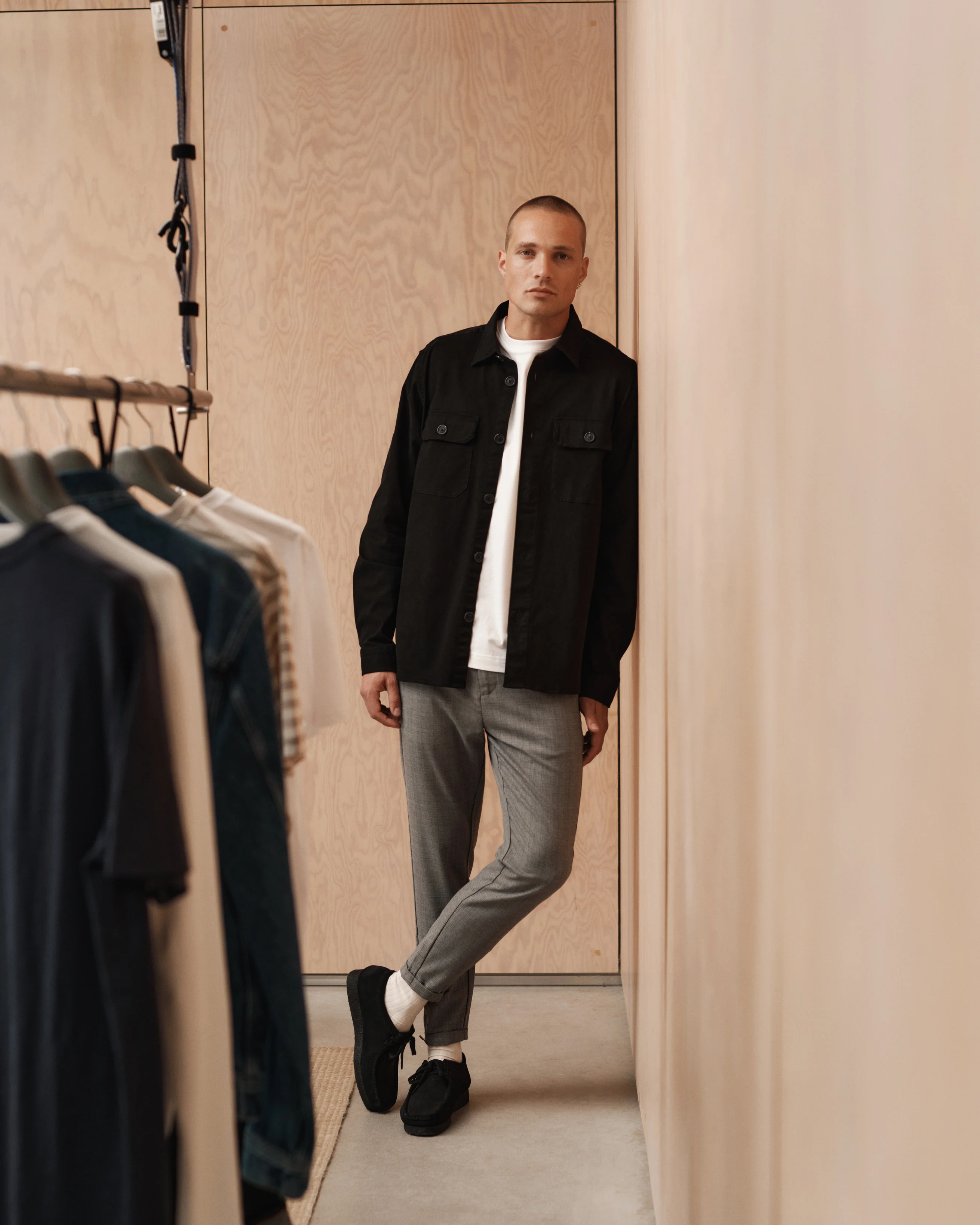 Pisa Cross Lt Grey - Lt. Grey - Image 3