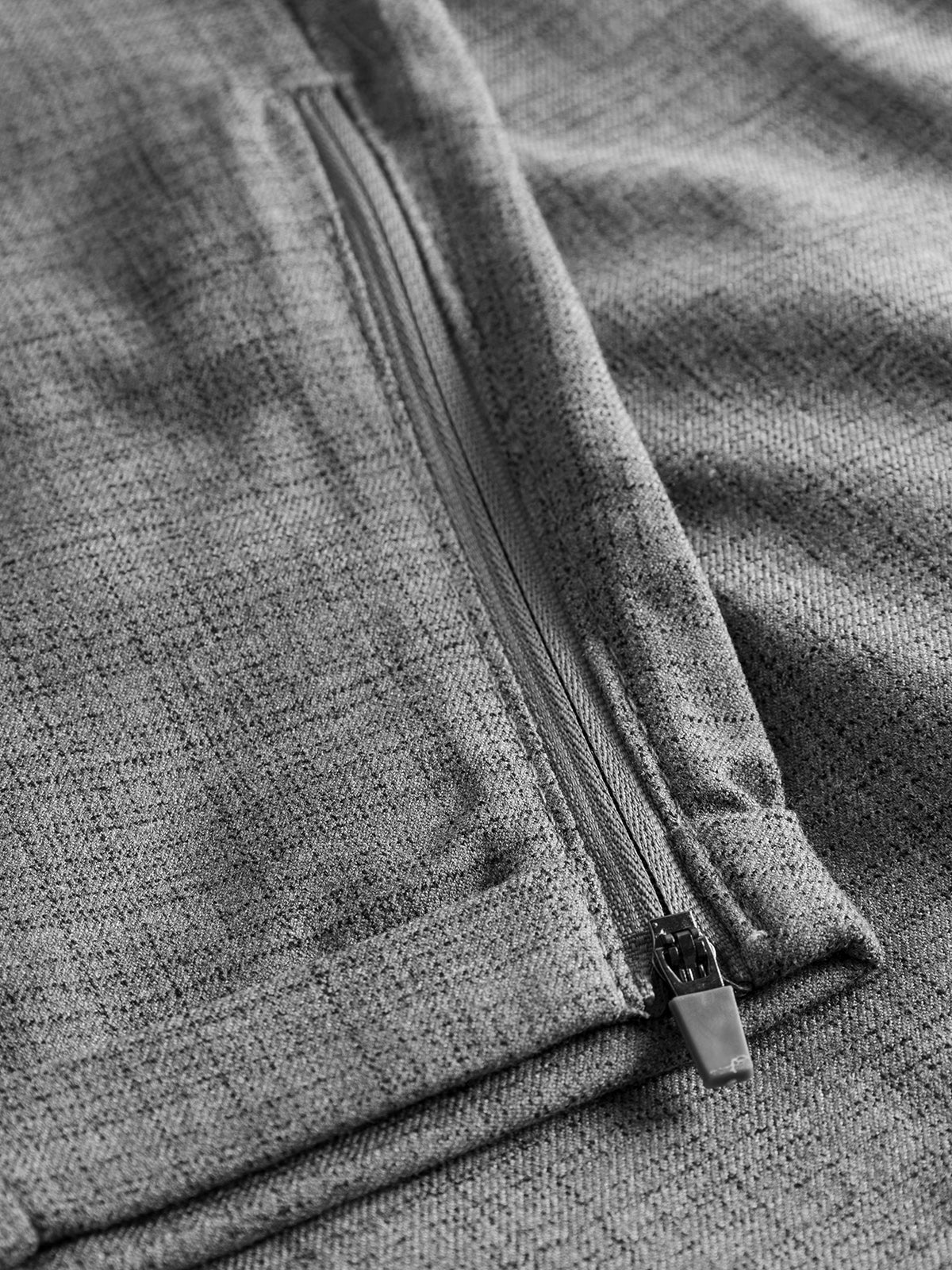 Pisa Cross Lt Grey - Lt. Grey - Image 8